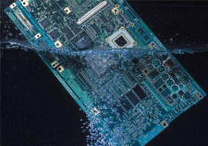 PCB板三防漆異?，F象及解決方案措施