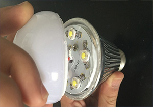 有機硅粘接膠應用于燈具需要哪些關鍵性能？