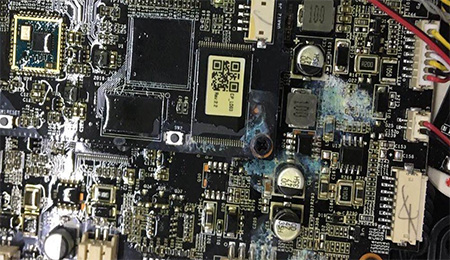 PCB板發霉現象|PCB板發霉原因是什么|什么原因引起PCB板發霉.施奈仕