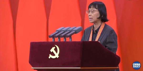 張桂梅送考,張桂梅的事跡,什么是堅持